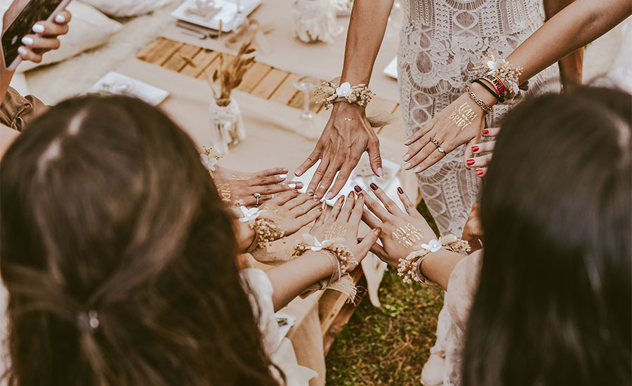 bachelorette party brides